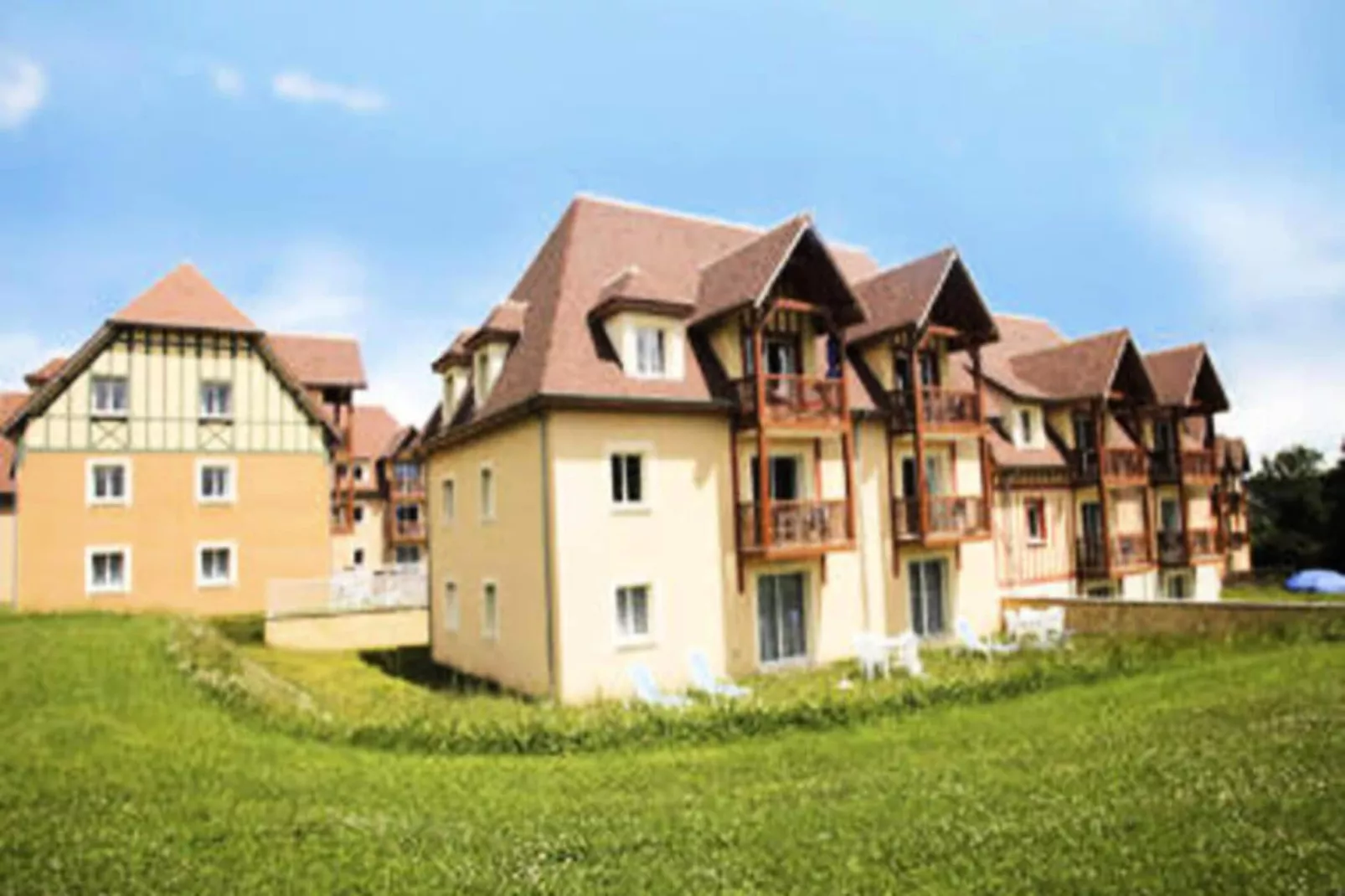 La Ferme de Deauville - maeva Home-Tuinen zomer