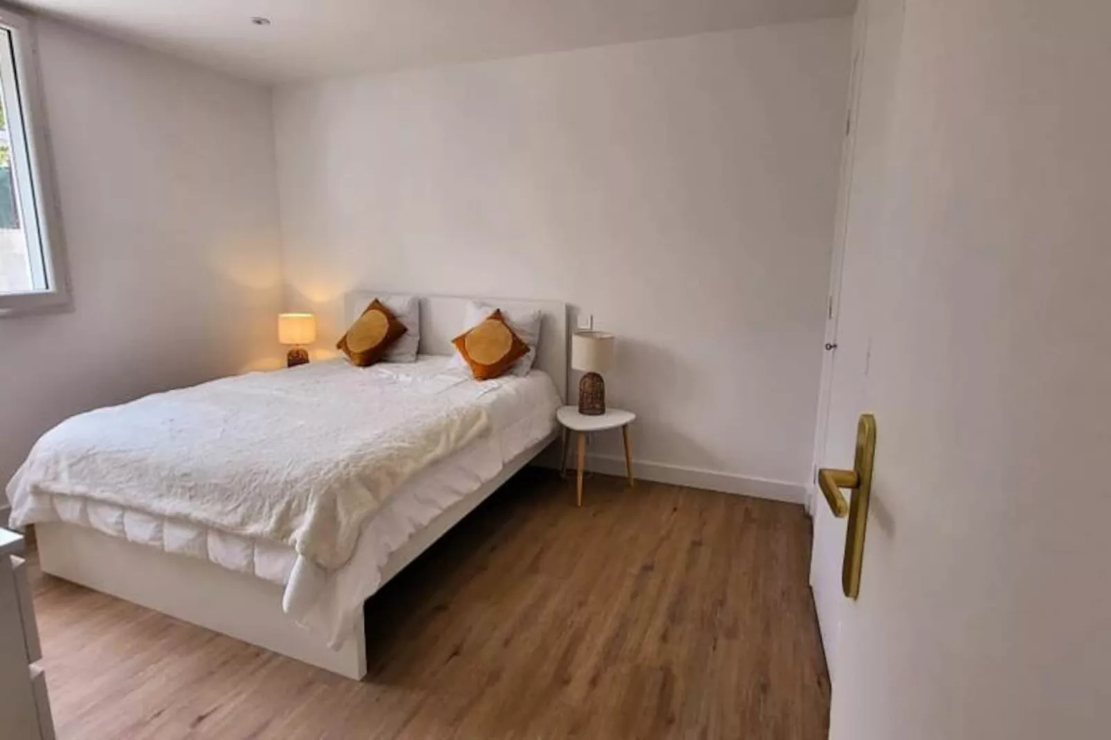 Résidence Domino 1 Superbement R&eacute;nov&eacute; - 2 Chambres -terrasse &agrave; 300m Plage, Commerces-Image-tags.