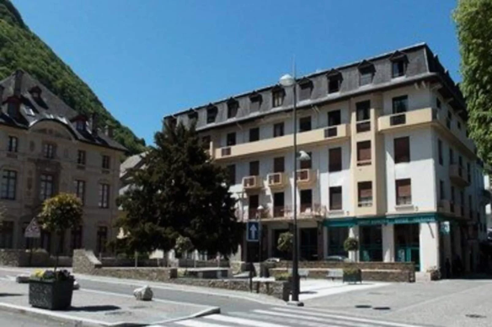 Résidence Angleterre-Image-tags.