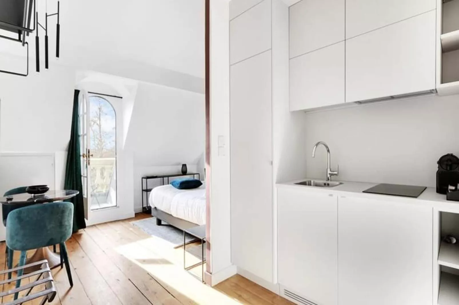 Maison Labruy&egrave;re - Suite Cosy Jardin-Buitenkant zomer