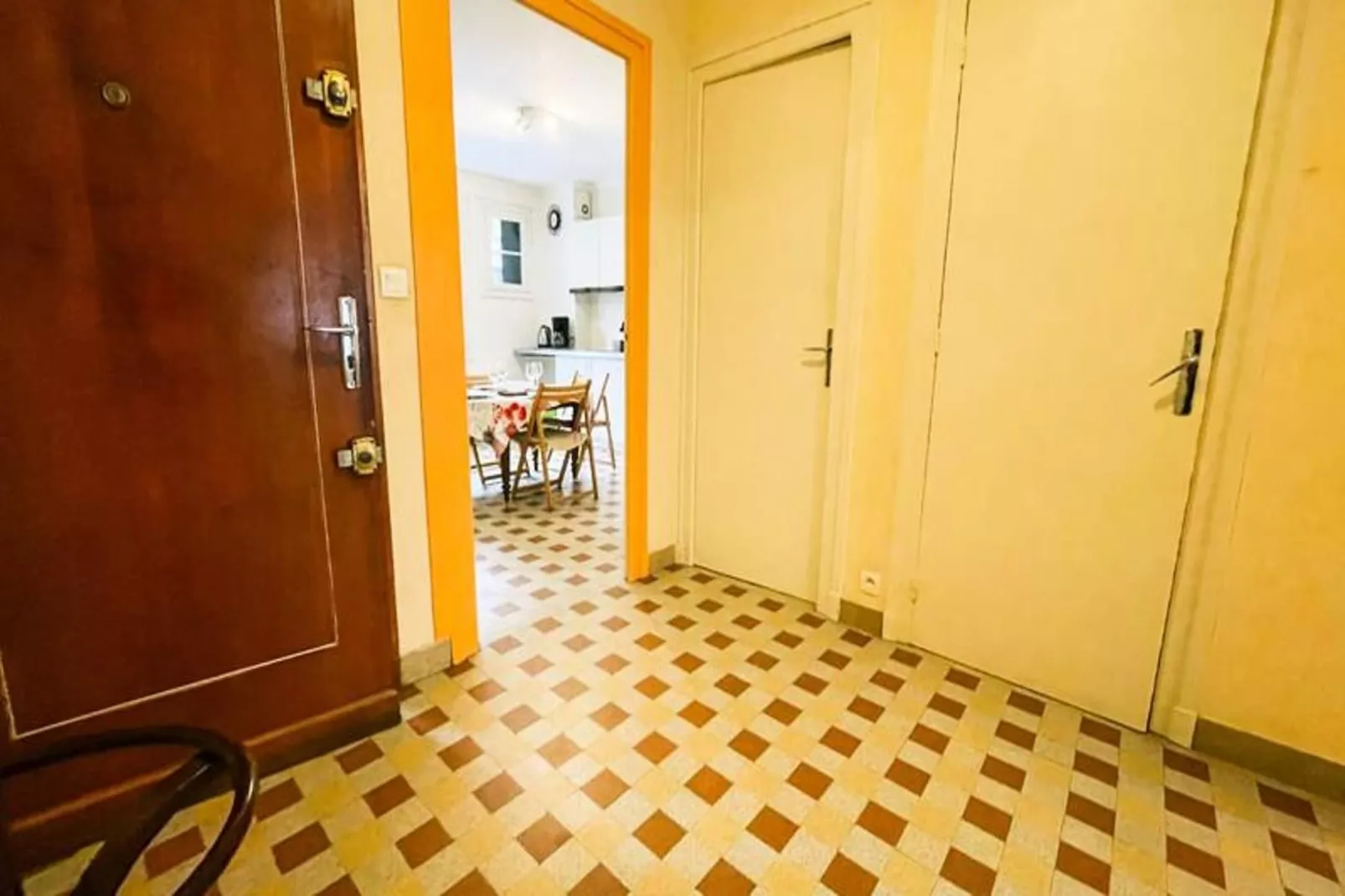 L'harmonie Des &eacute;poques - T2 - Calme-Woonkamer