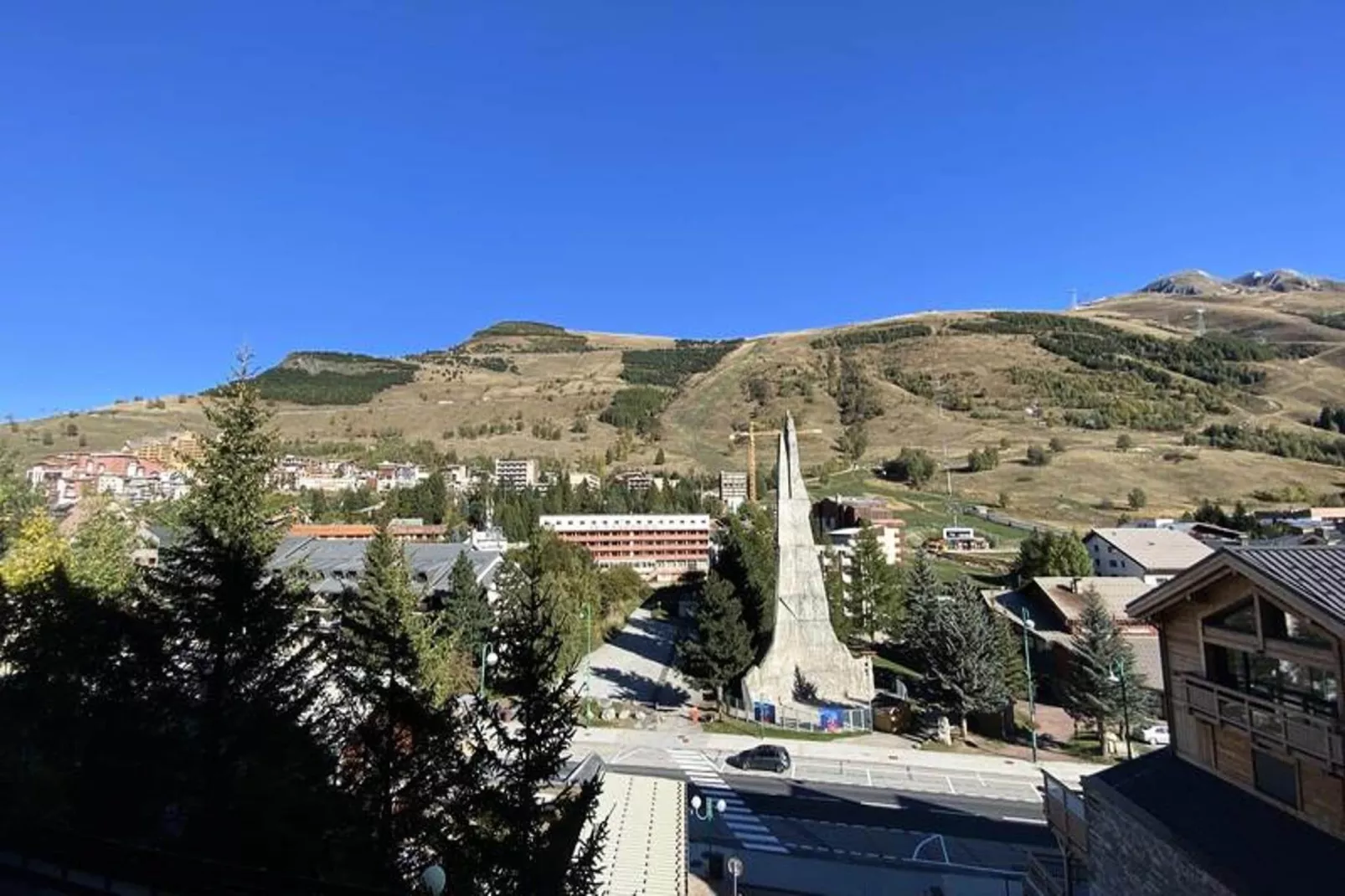 Résidence Grande Chaume-Uitzicht zomer
