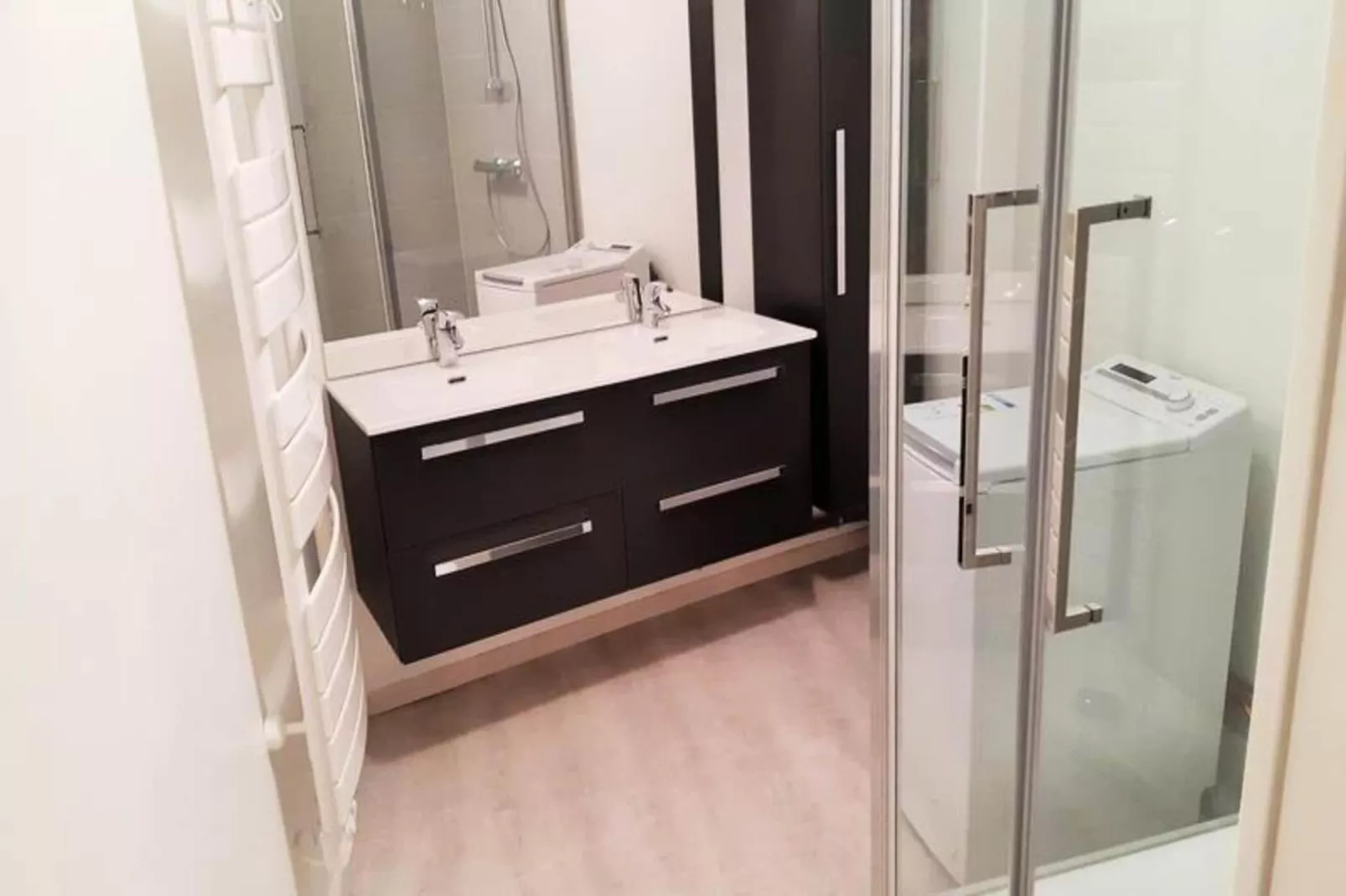 Résidence Tyrol-Badkamer