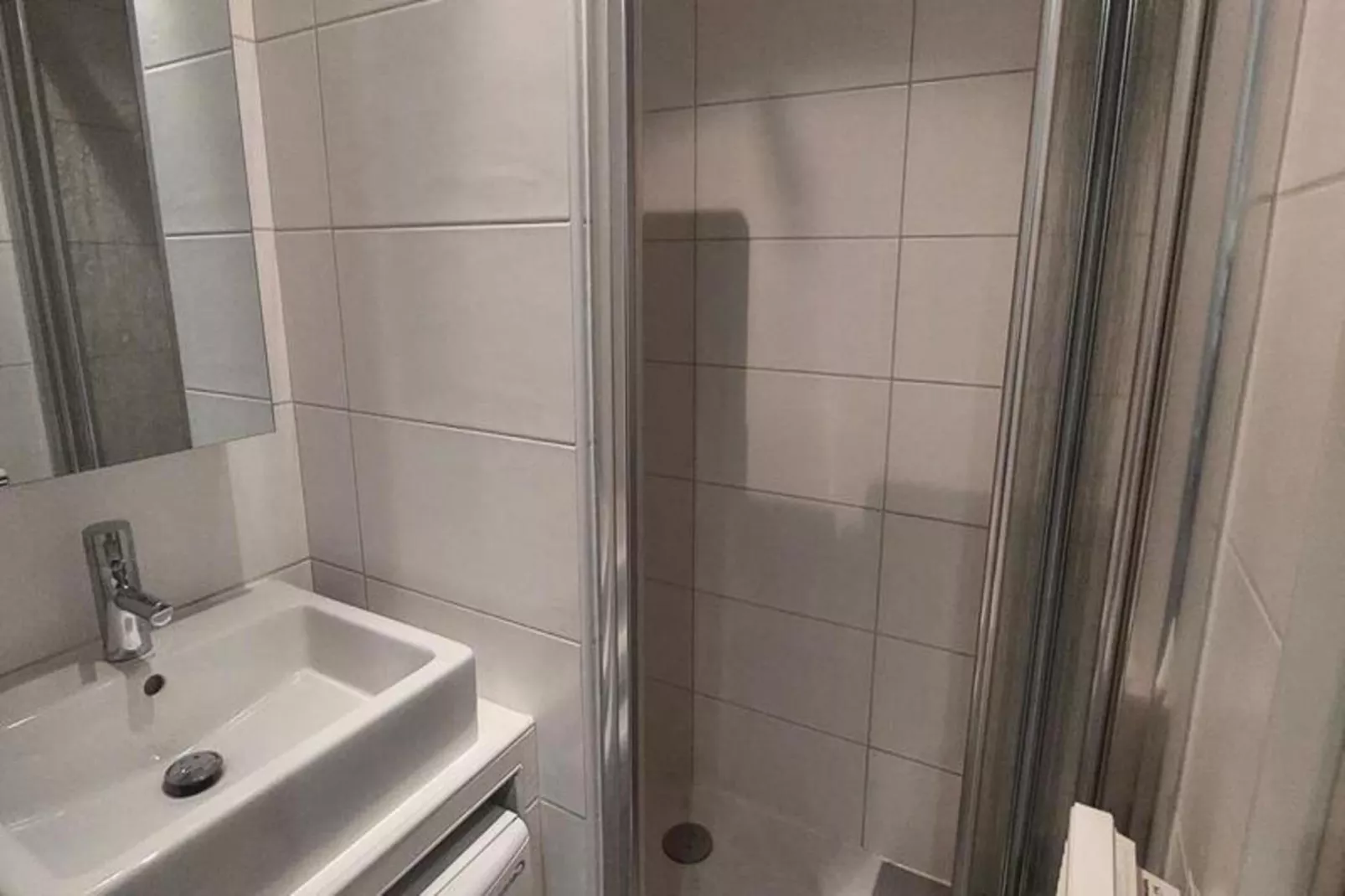 Résidence Alberges A-Badkamer