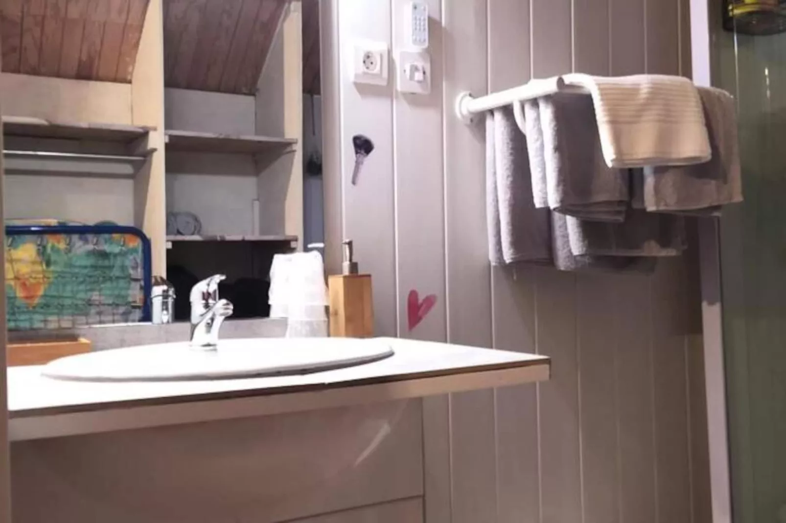 Gîte de France Chalet des 2 m 2/4 personnes 2 épis-Image-tags.