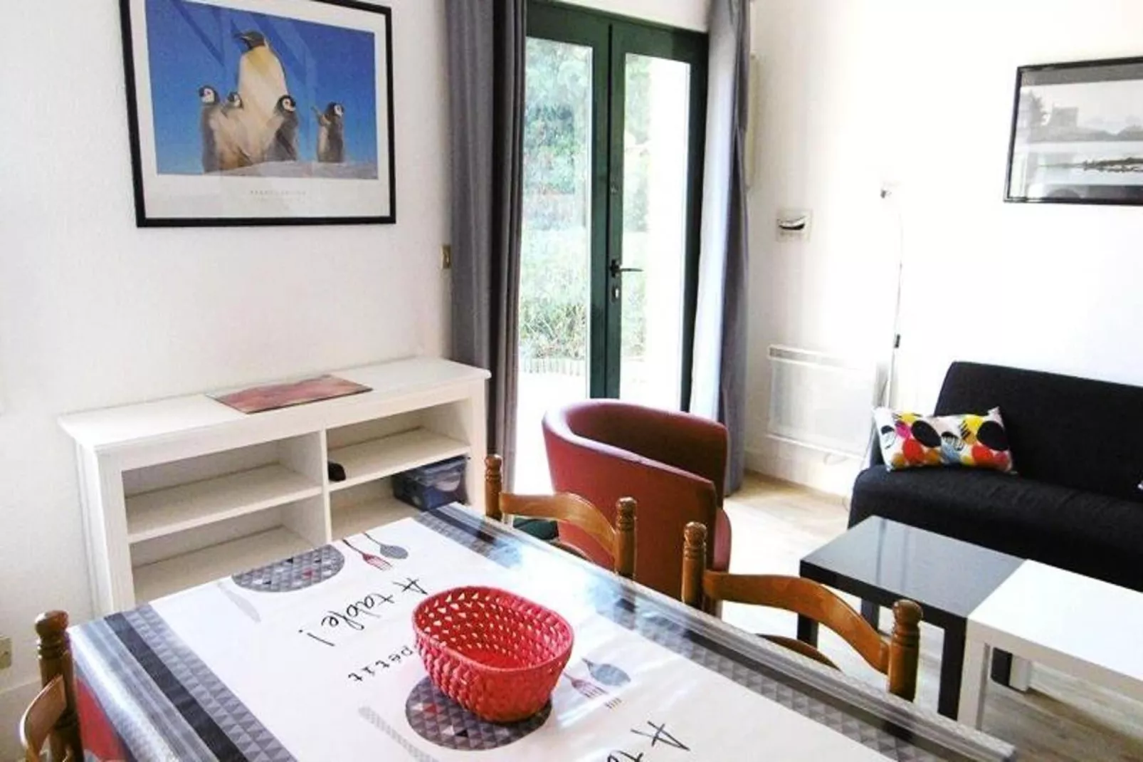 Résidence Duguay Trouin-Eetkamer