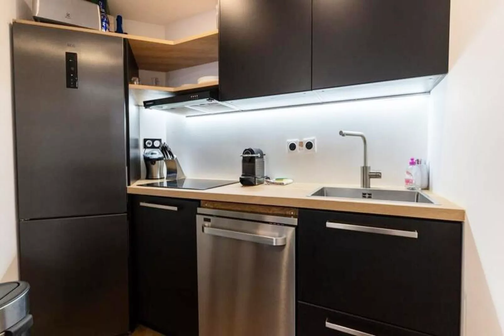 Résidence Sublime T2  Pour 4 Personnes, R&eacute;nov&eacute; Avec Piscine Tennis Parking Wifi-Keuken