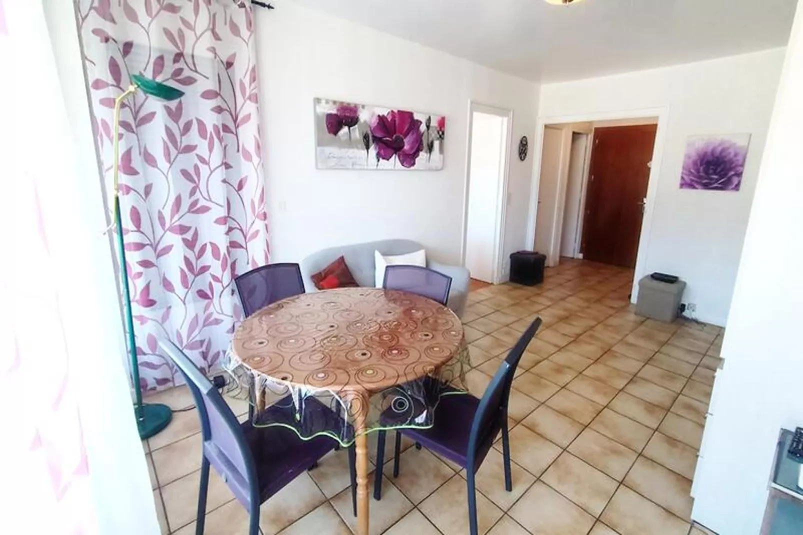 Résidence Montcalm C-Eetkamer