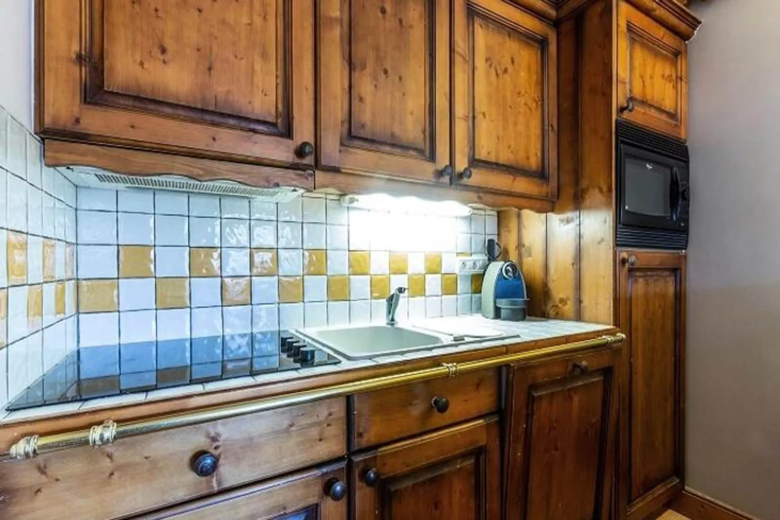 Résidence Les Hauts Bois-Keuken