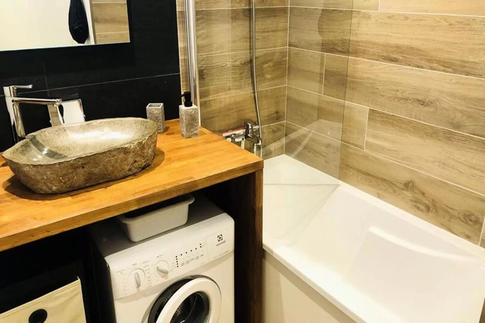 Résidence Camarine-Badkamer