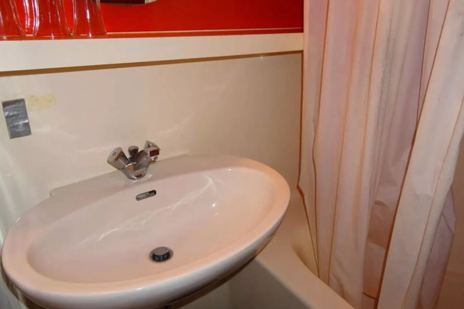 Résidence Belles Challes - Buitenkant zomer