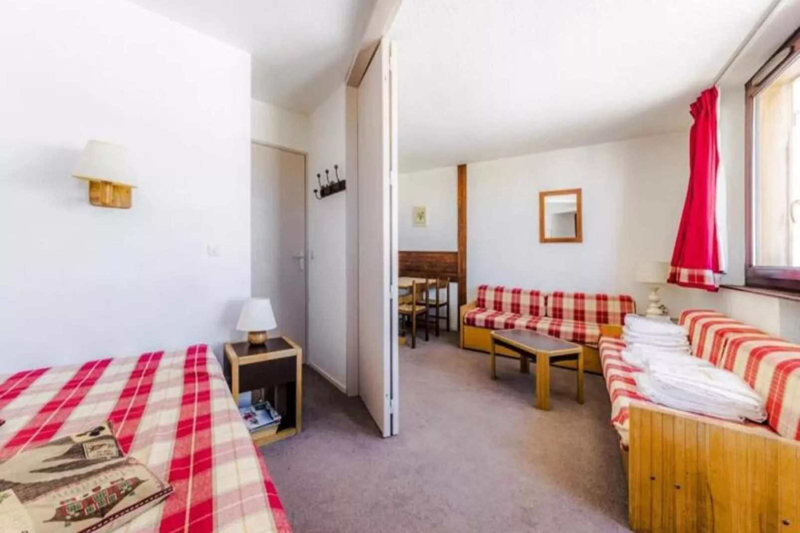 Résidence Les Fontaines Blanches - maeva Home-Buitenkant zomer