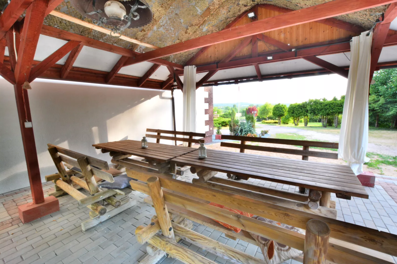 Dom przy stawach Święcianowo-Terrasbalkon