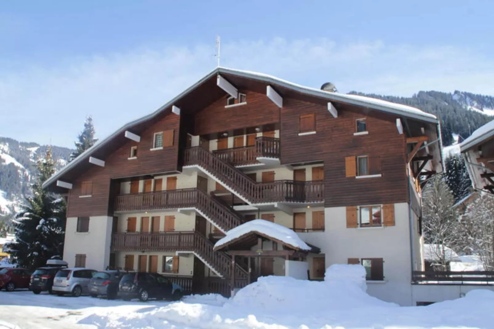 Résidence Le Mermy-Buitenkant zomer