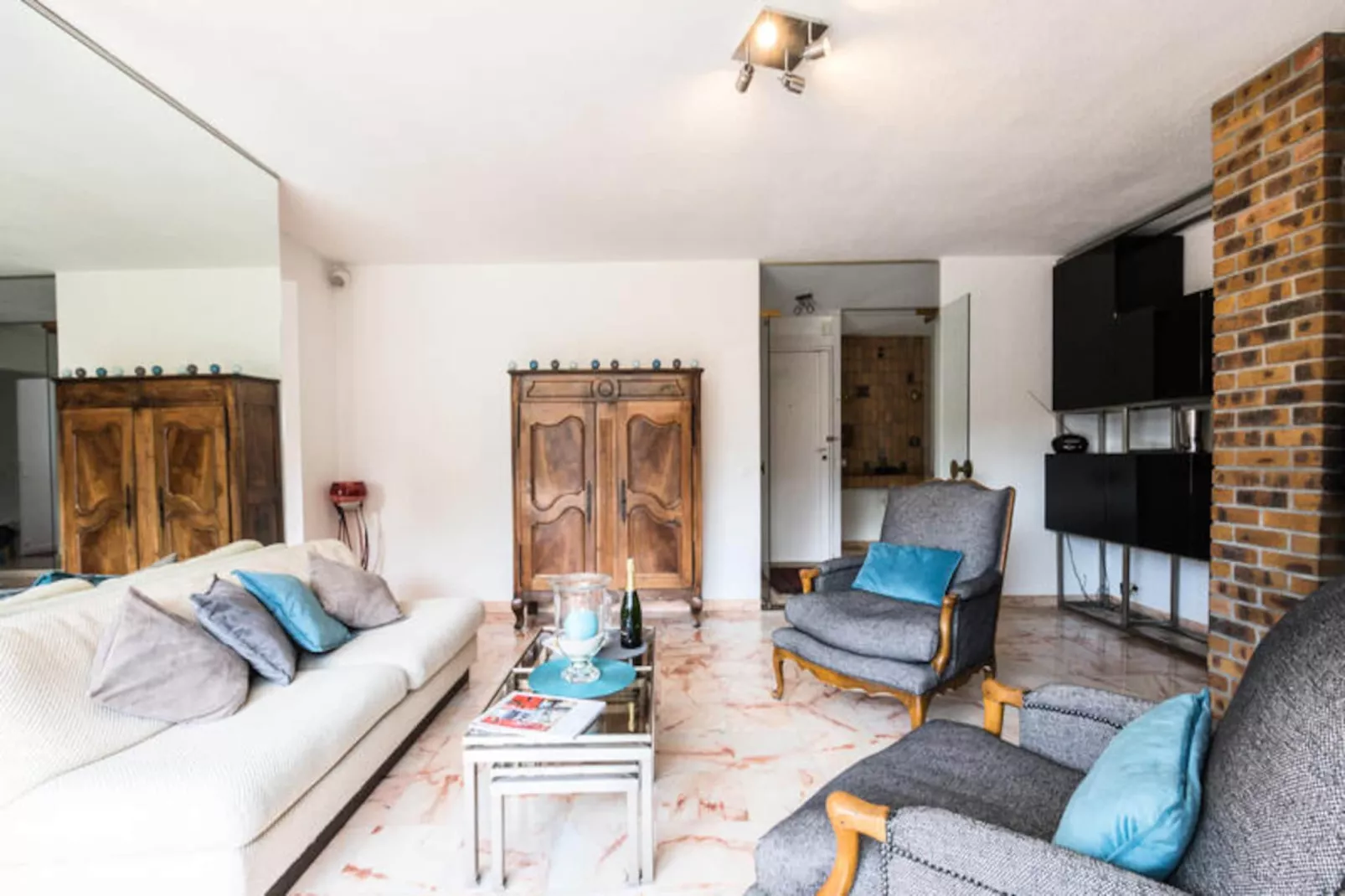 Résidence Clos Du Savoy-Image-tags.