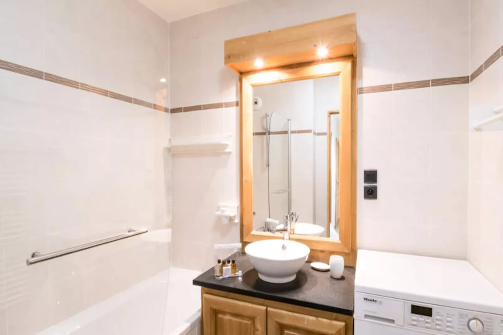 Résidence Le Paradis-Image-tags.