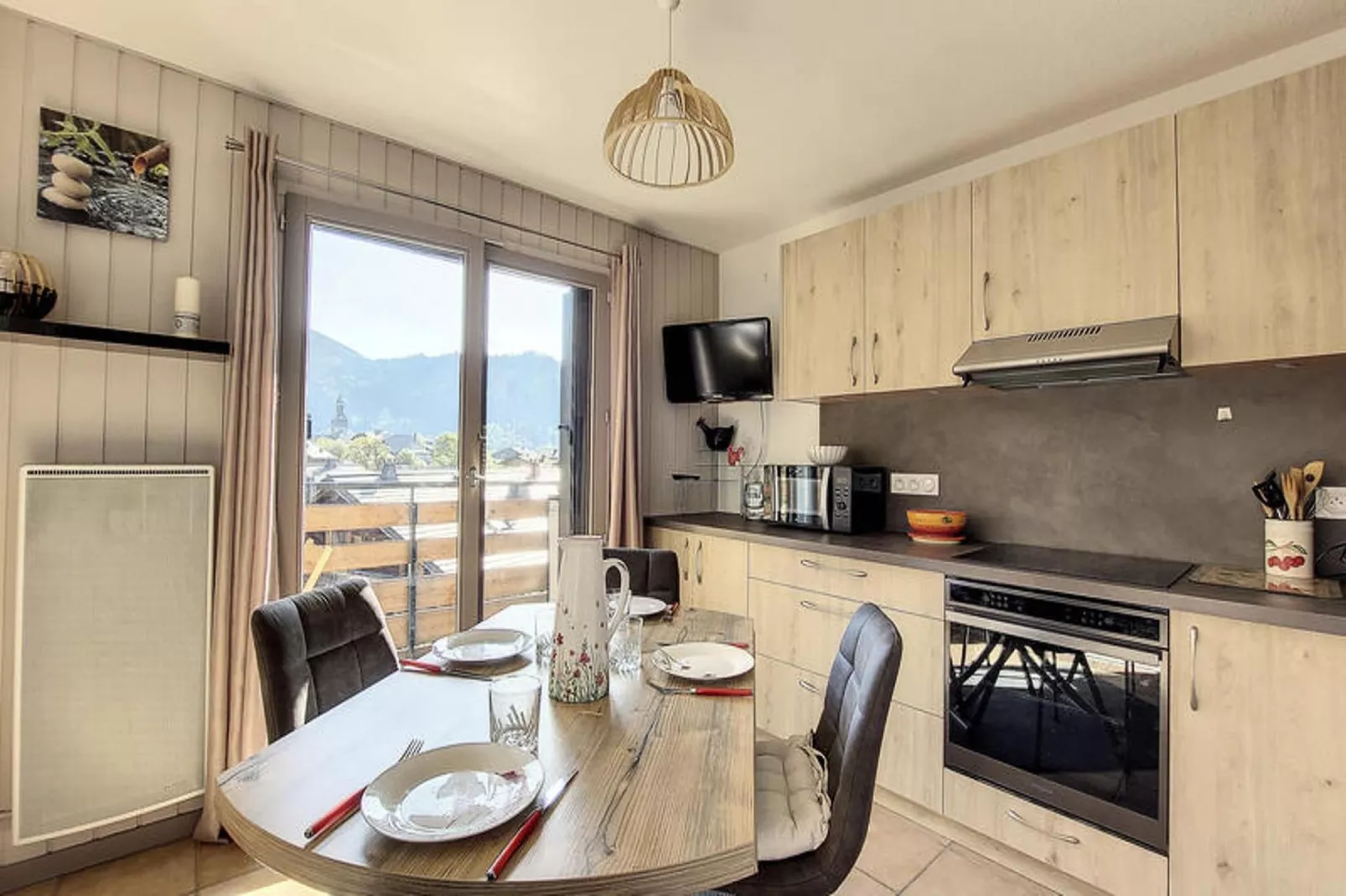 Appartements à Montriond-Eetkamer