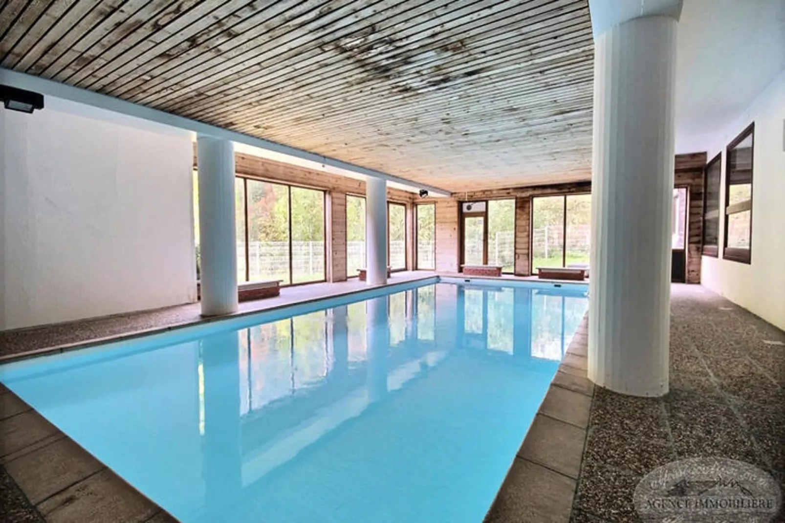 Appartements à Saint Jean d'Aulps-Zwembad