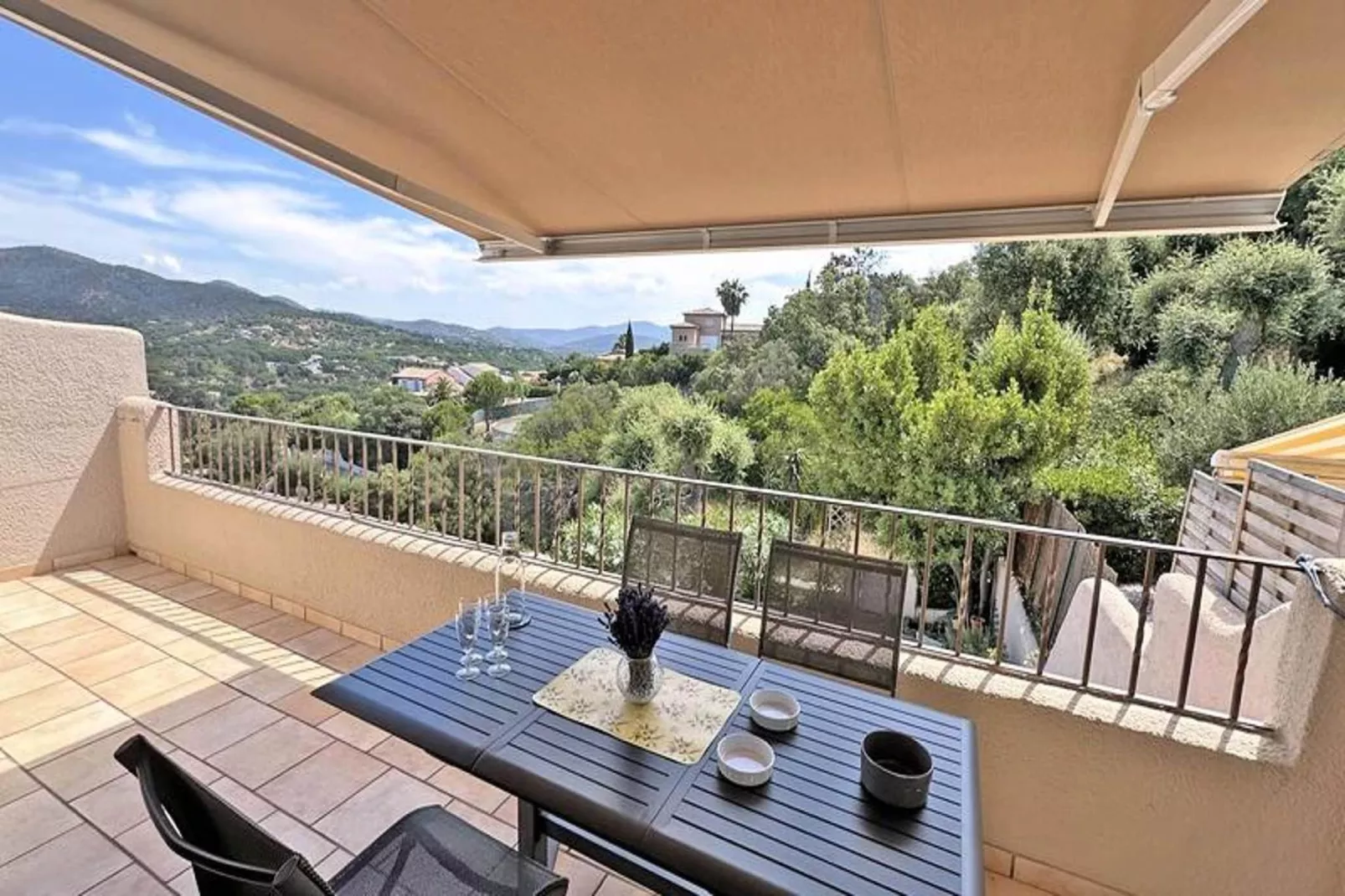 Résidence Hauts Du Sémaphore-Terrasbalkon