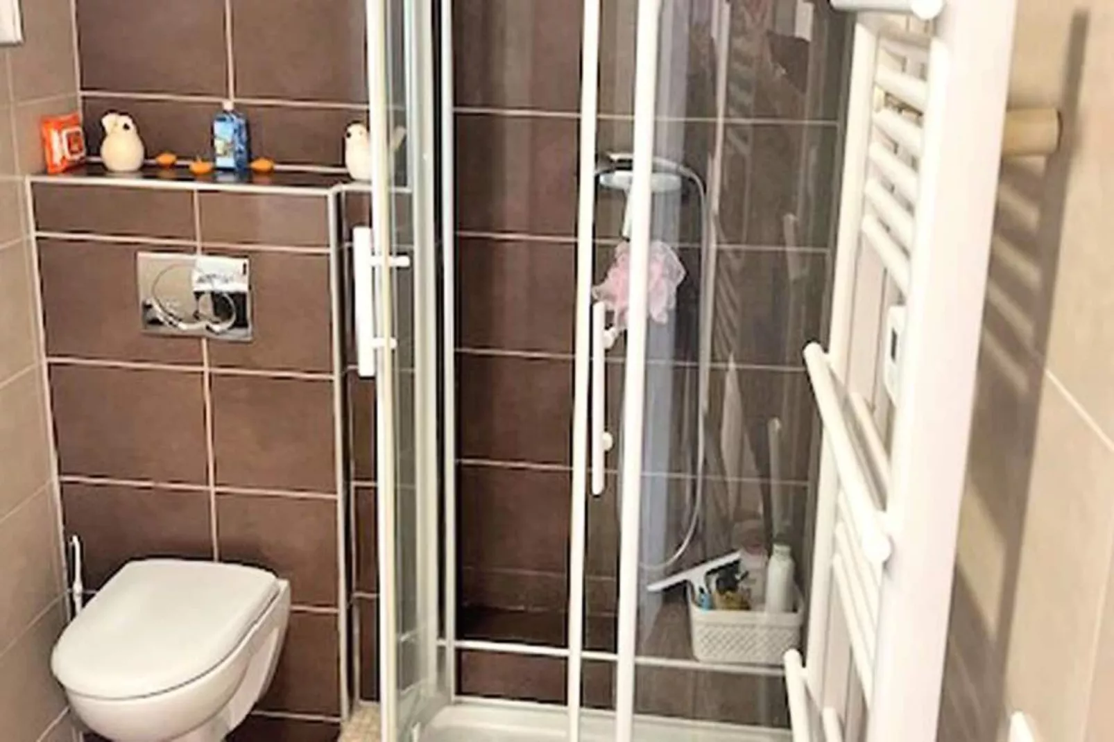 Résidence Suffren-Badkamer