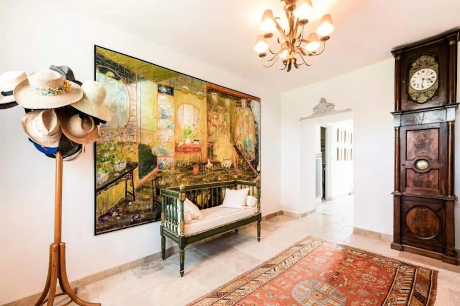 Maison De Famille En Provence-Image-tags.