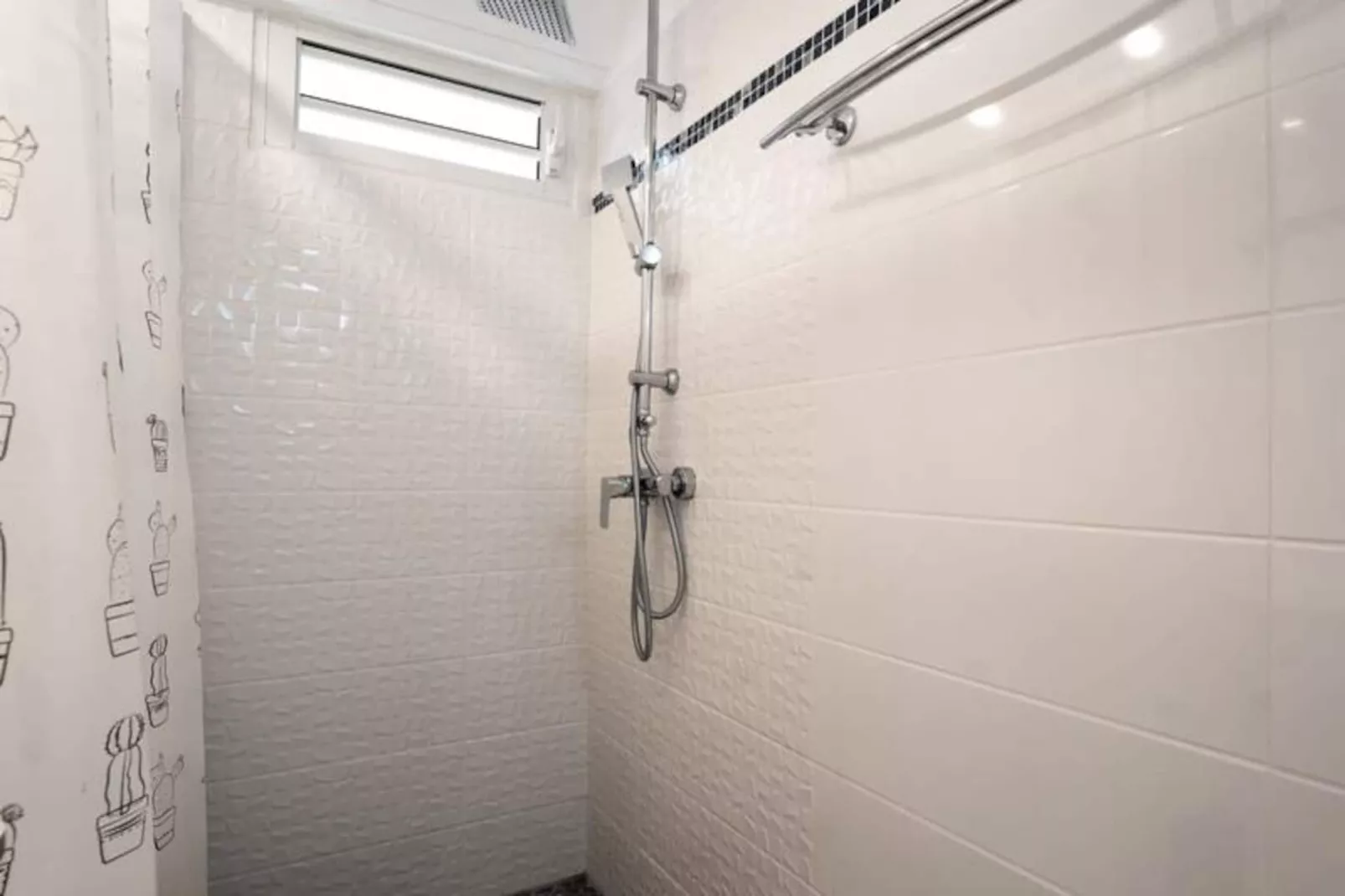 Villa Sun And Sea-Image-tags.