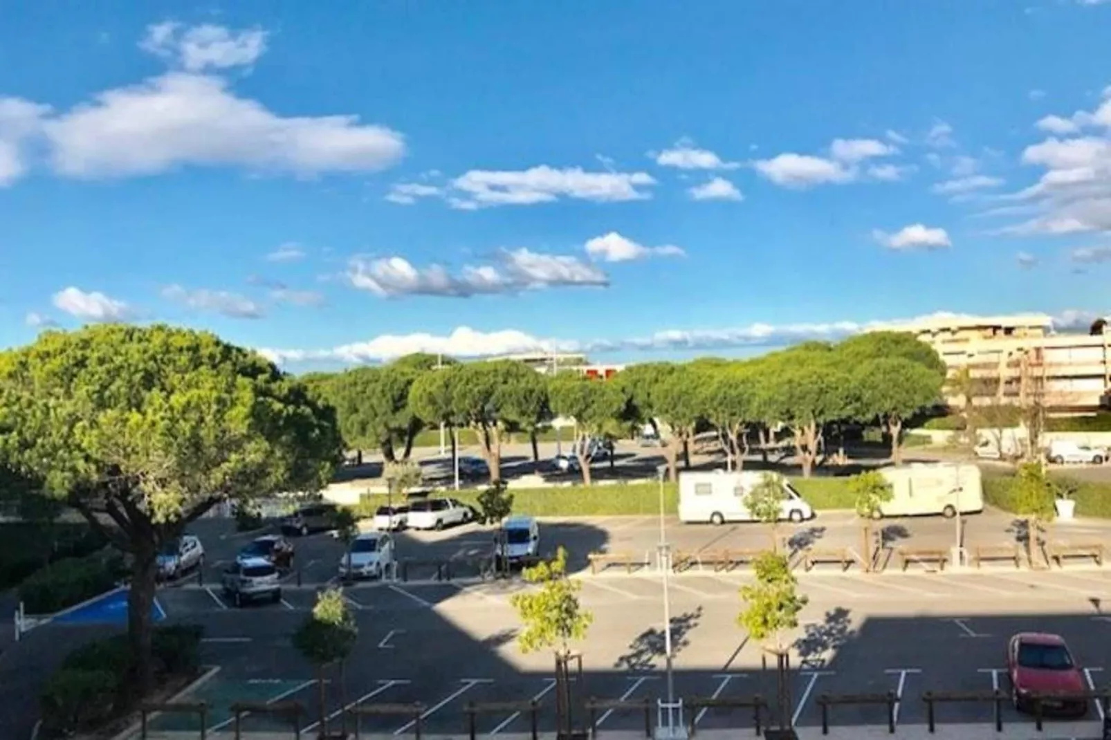 Résidence "escale Port"-Uitzicht zomer