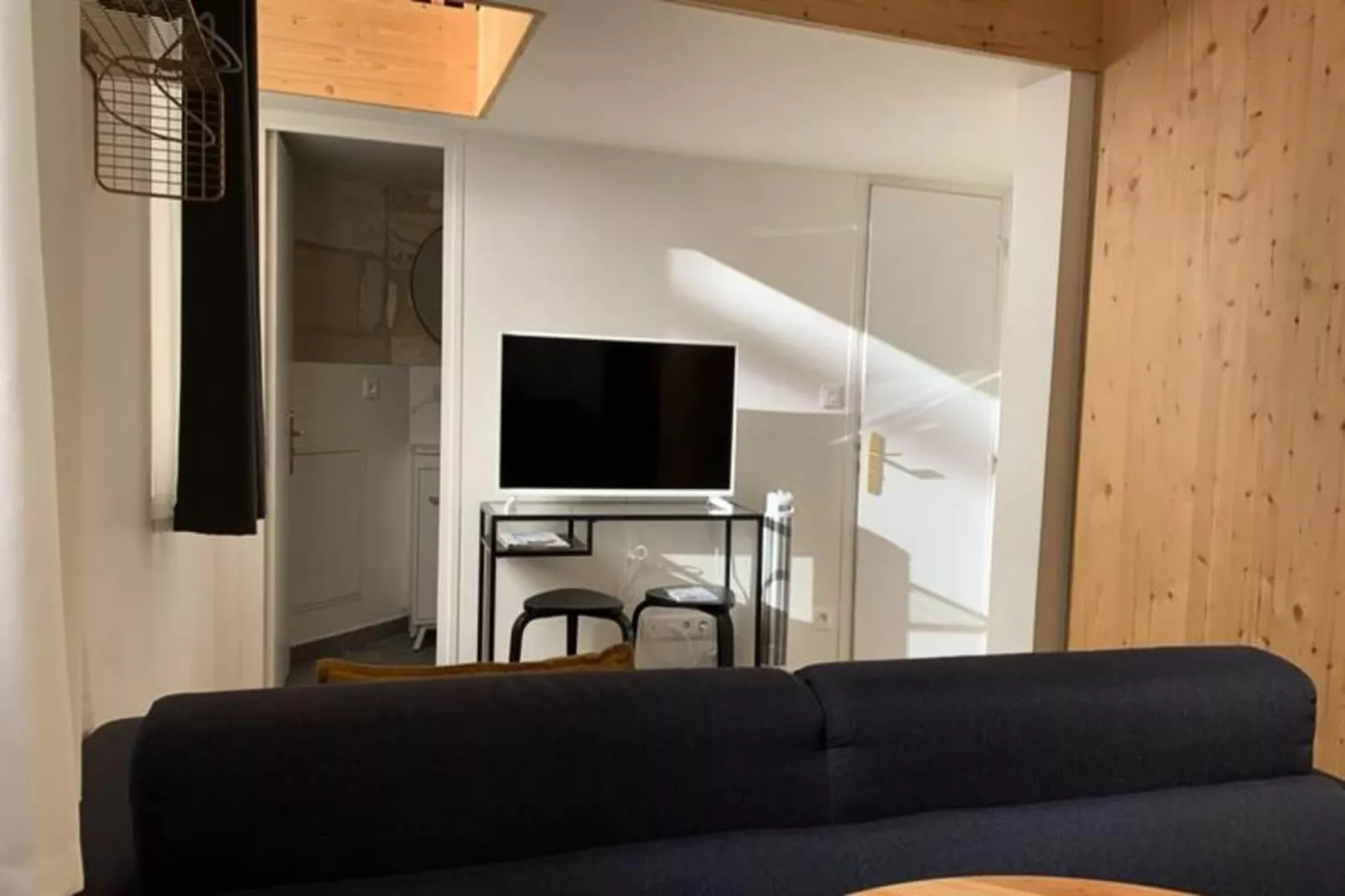 Duplex Confortable Dans La Belle Pierre Plac&eacute; Au Porte De La Gare St-jean-Badkamer