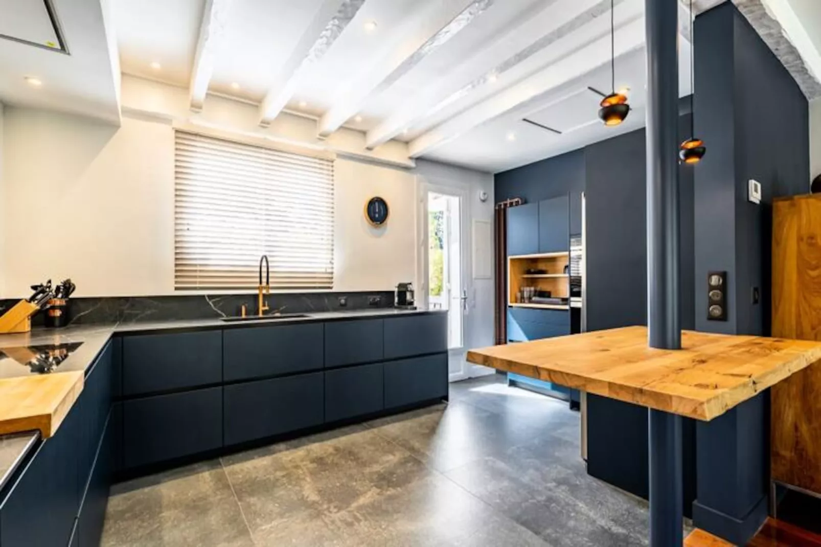 Superbe Villa Calme Avec Piscine Chauff&eacute;e Et Jacuzzi &agrave; 300 M De La Plage-Image-tags.