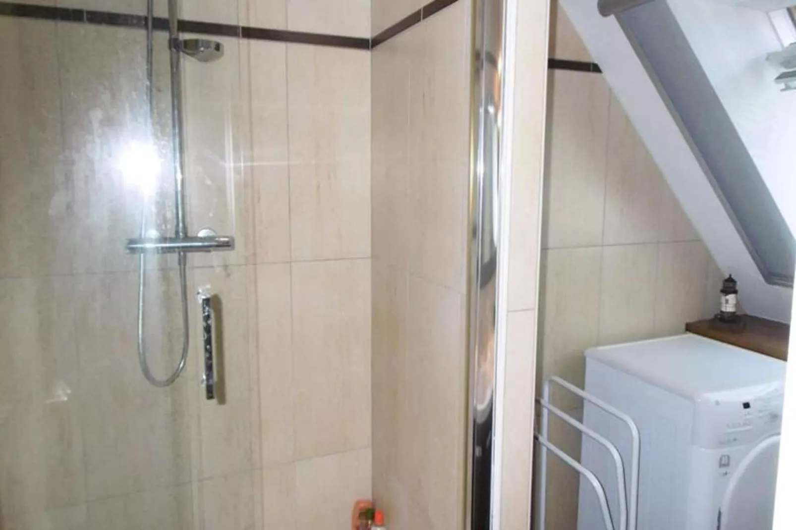 Résidence Duguay Trouin-Badkamer