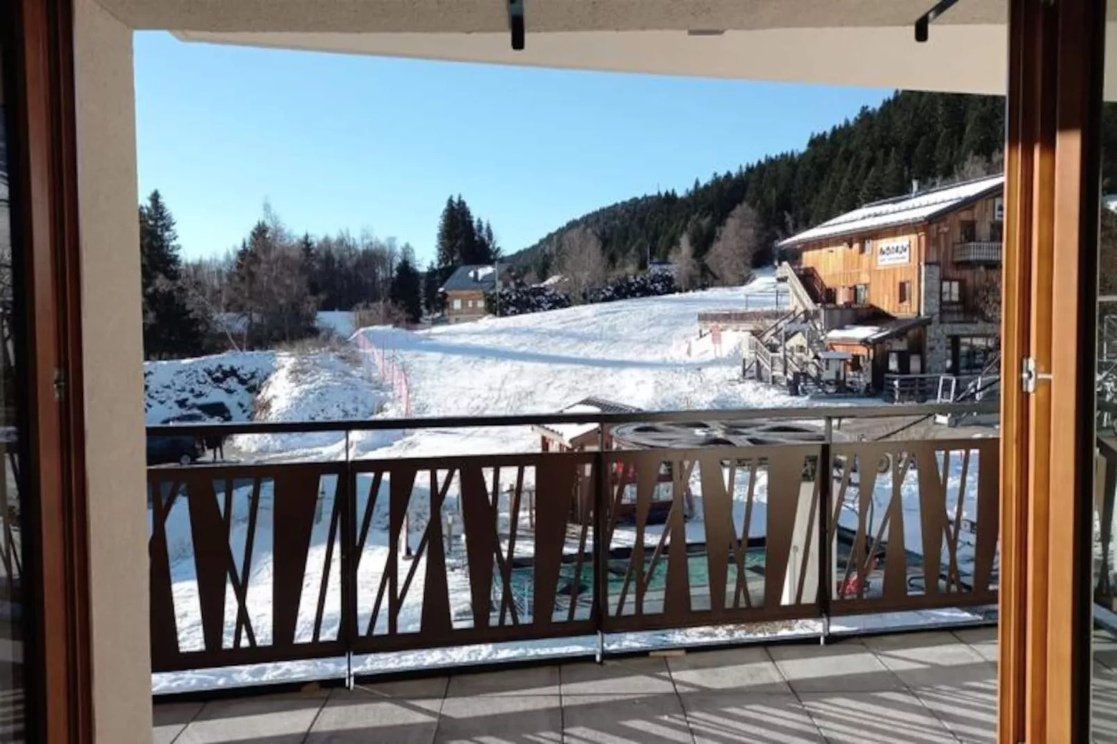 Spacieux Appartement Au Pied Des Pistes-Image-tags.