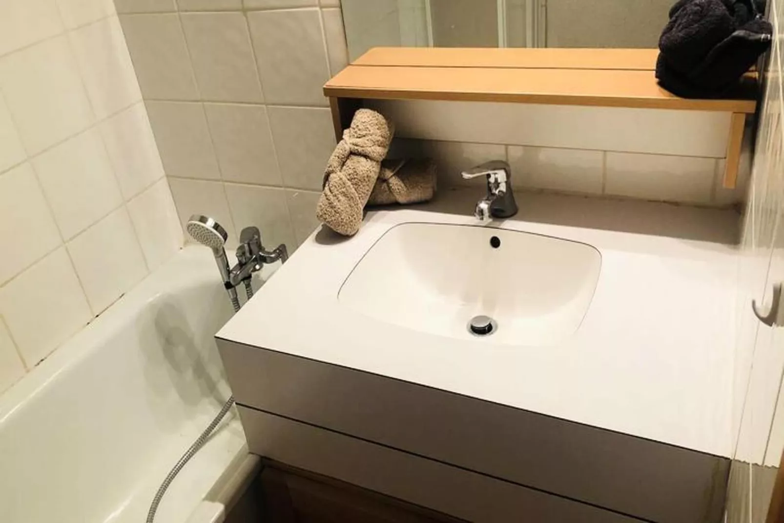 Résidence Sapiniere-Badkamer