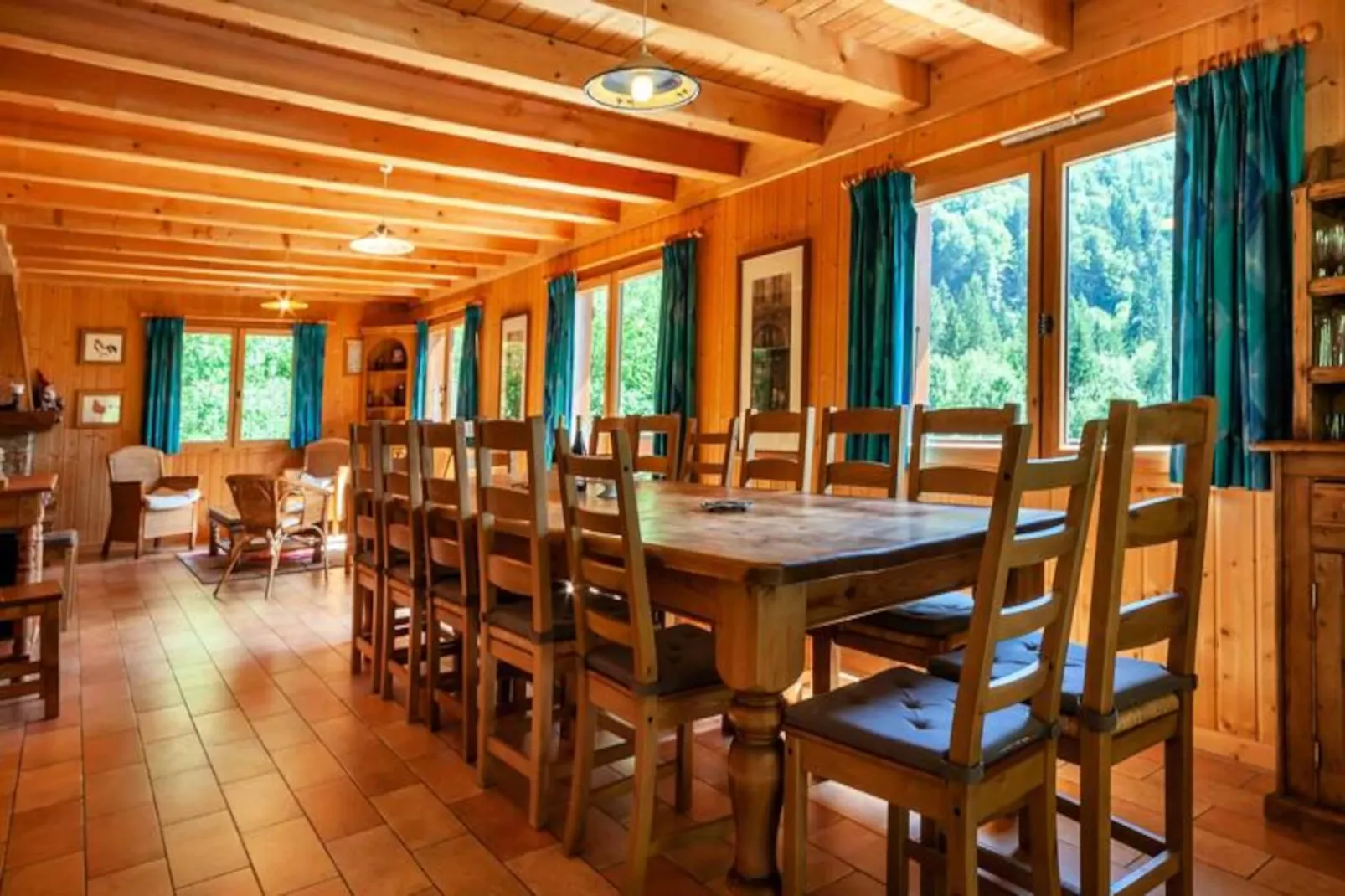 Chalet Clairvaux-montriond-Image-tags.