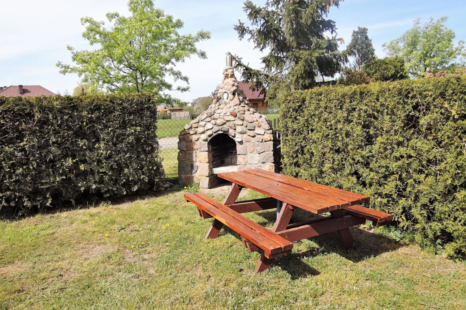 Holiday home in Stepnica for 6 persons LESN-Tuinen zomer