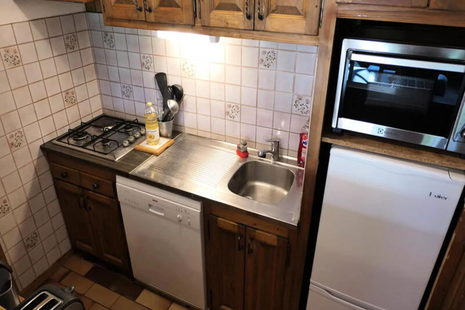 Résidence La Gelinotte-Keuken