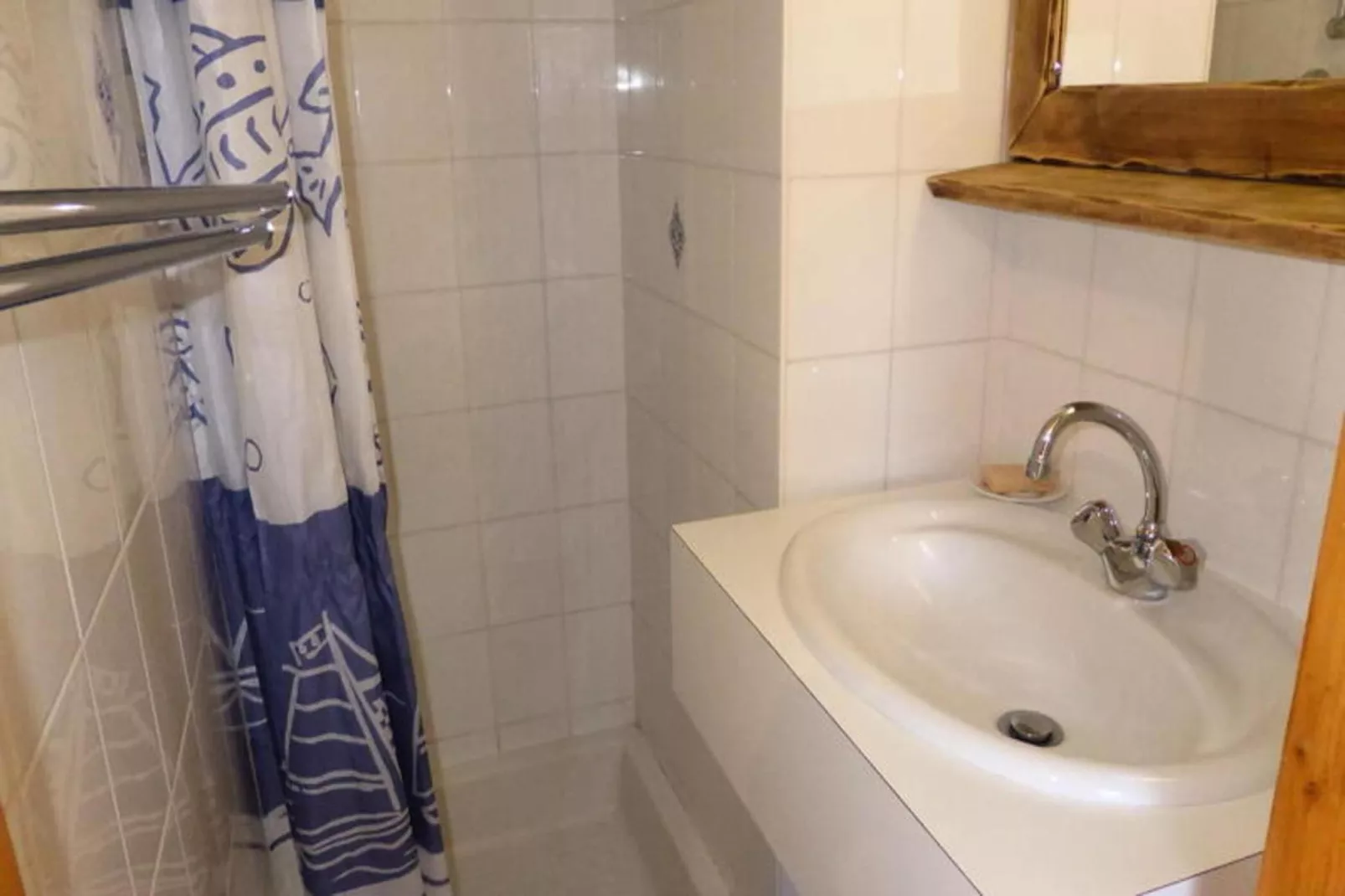 Résidence La Cordee-Buitenkant zomer