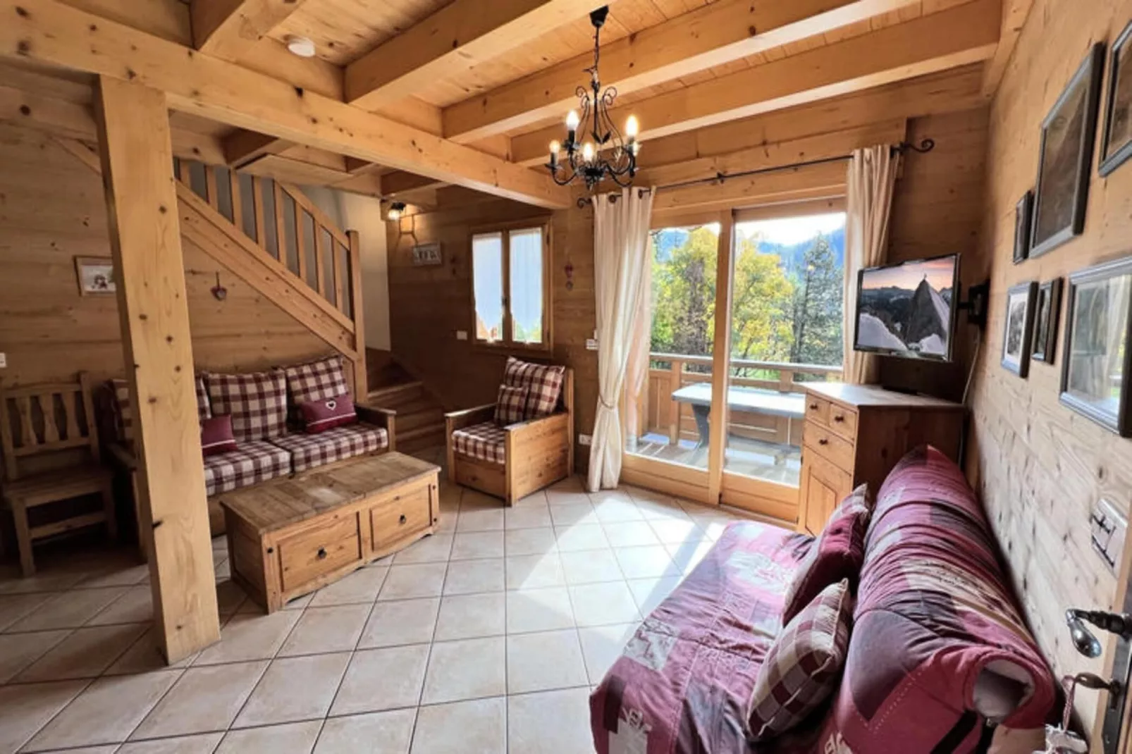 Chalets à La Clusaz-Buitenkant zomer