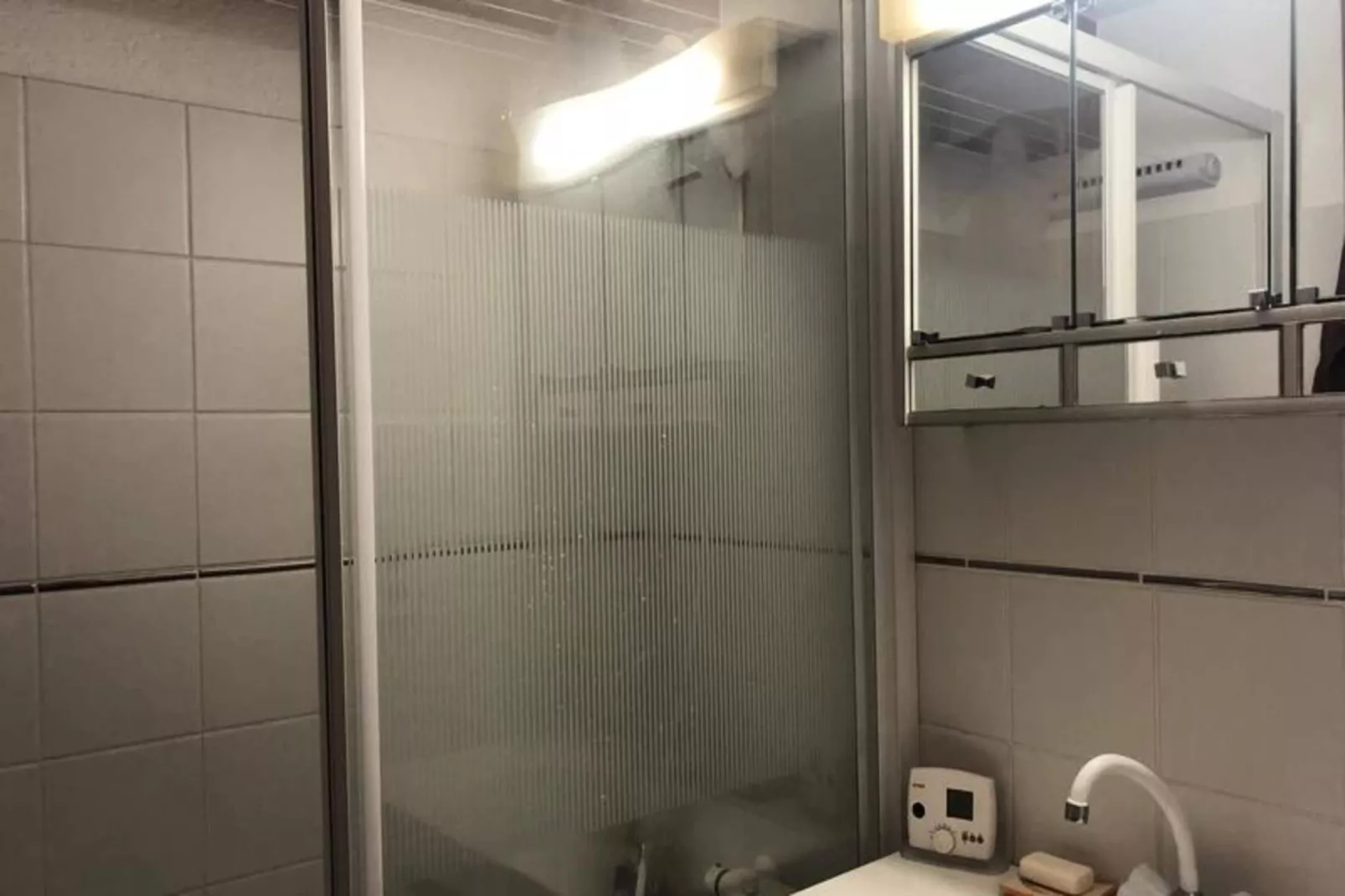 Résidence Les Sorbiers-Badkamer