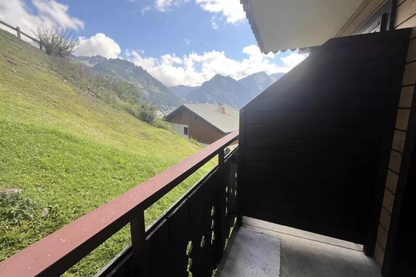 Résidence Le Yeti-Buitenkant zomer