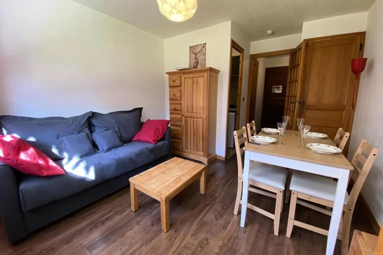 Résidence Clos Du Savoy-Eetkamer