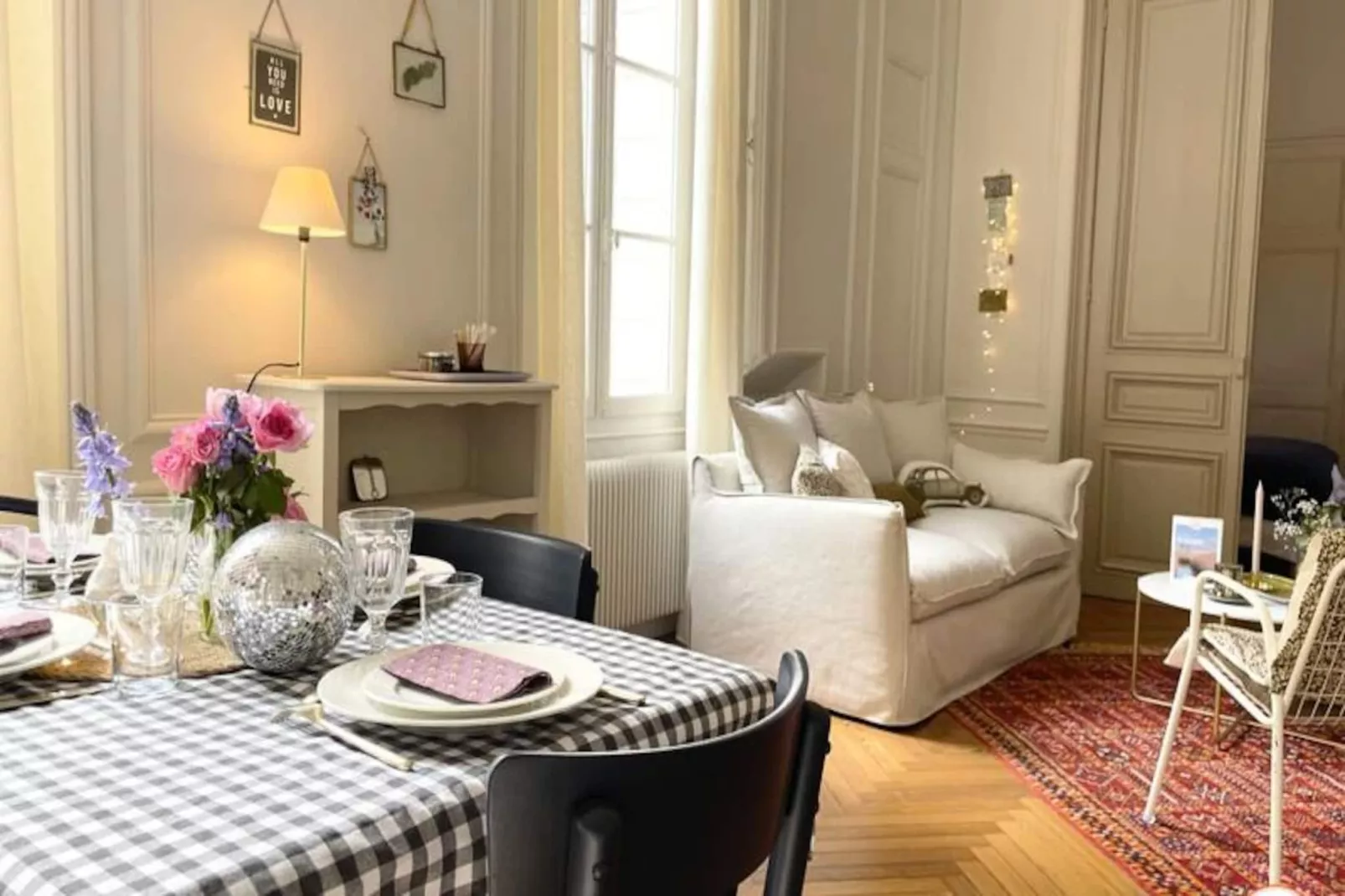 🌟 Le Crosne - Parking - Standing - Calme-Image-tags.