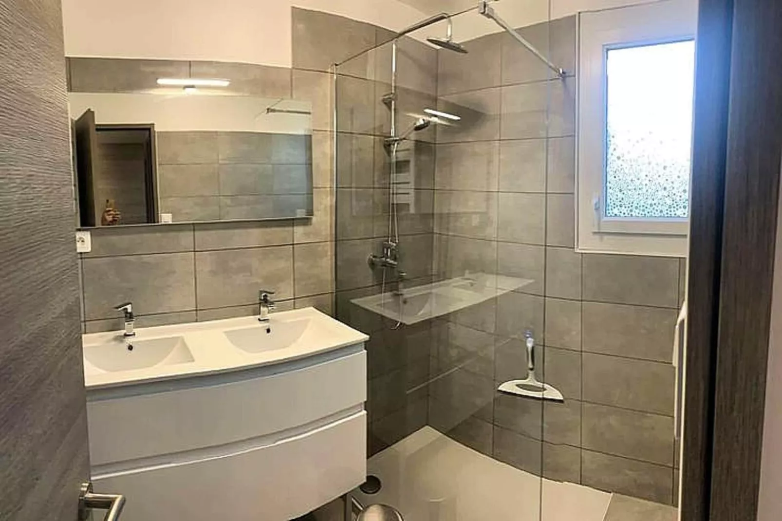 Résidence Mistral-Badkamer