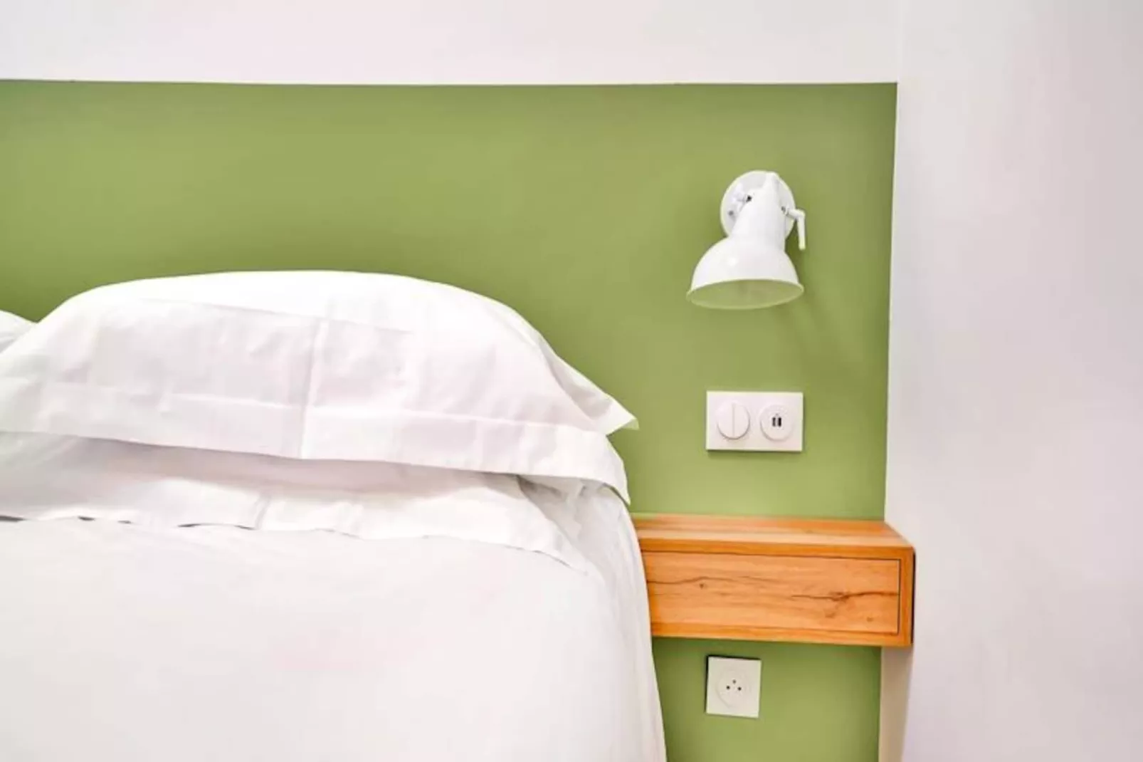 Appartement L&rsquo;hirondelle | Les Nids De La Diane-Image-tags.