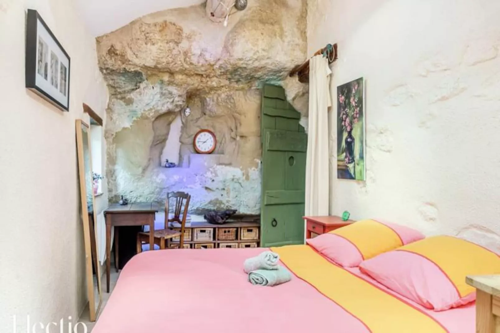 Mas Du Rocher I Piscine, P&eacute;tanque & Chemin&eacute;e-Image-tags.