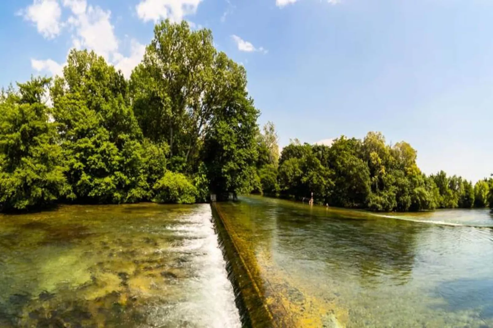 Maison En Pierre Proche Du Centre Ville-Image-tags.