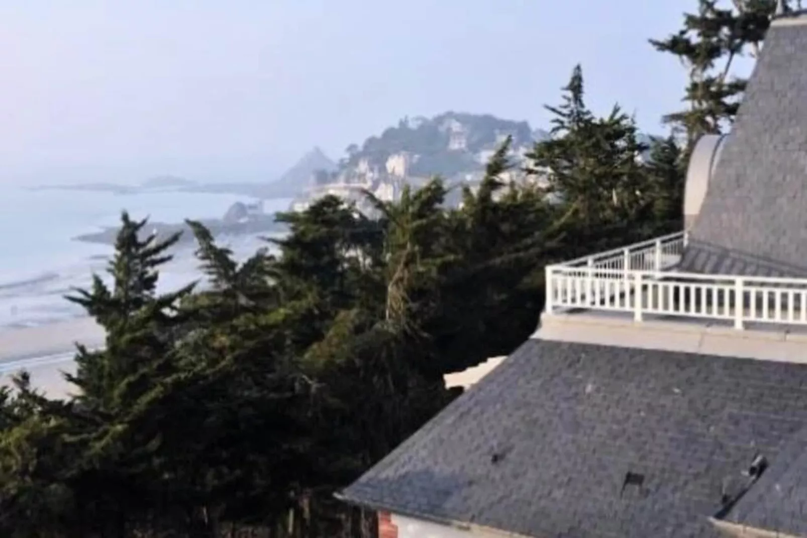 Résidence Les Villas du Spa****-Overloop