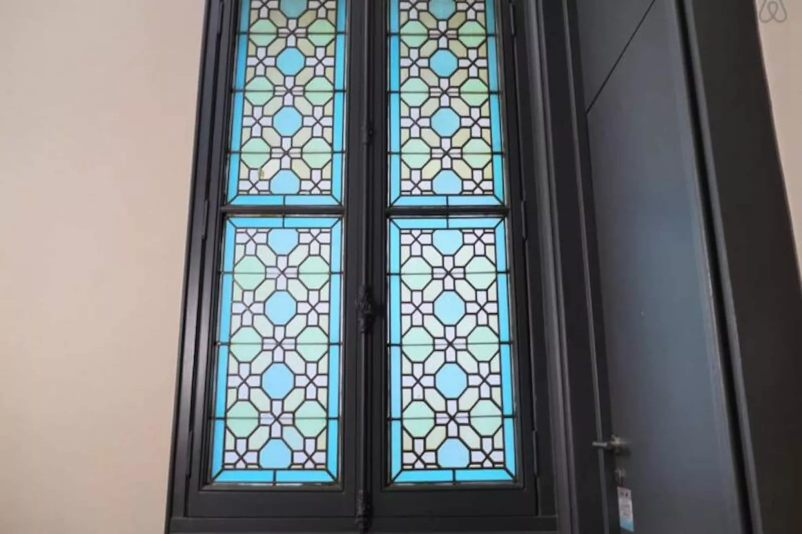 Confortable Studio De Standing Tr&egrave;s Bien Situ&eacute; Aux Portes De Quinconces-Image-tags.