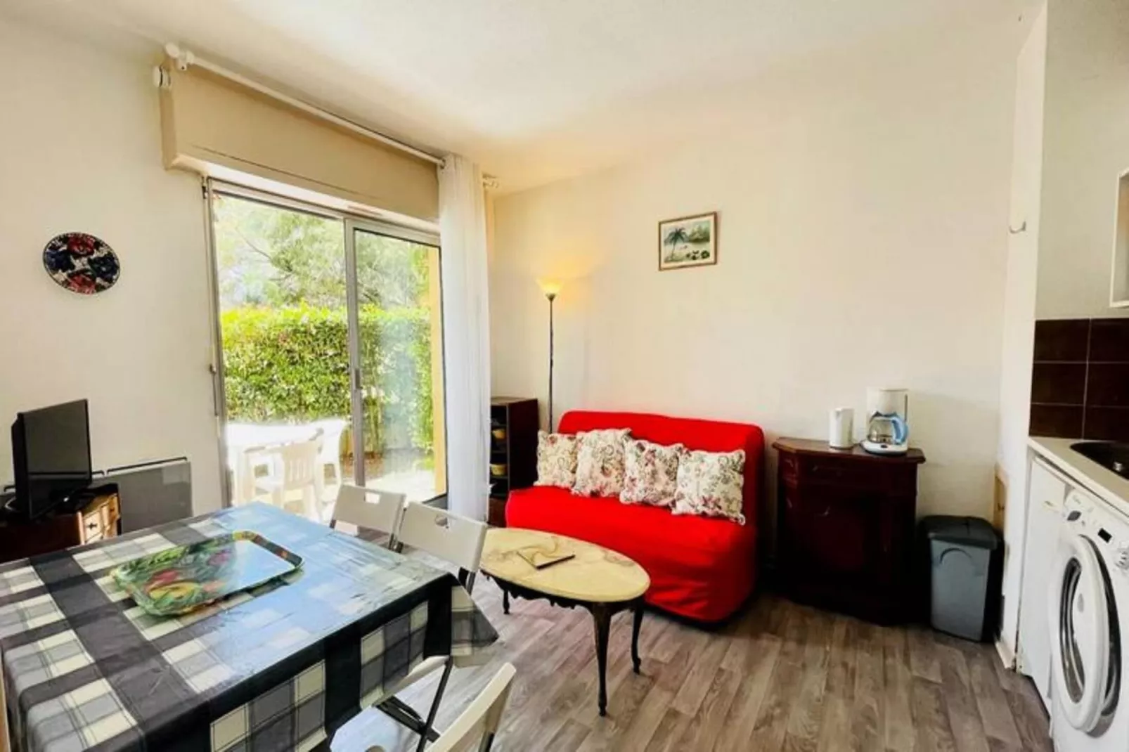 Résidence La Croisette-Buitenkant zomer