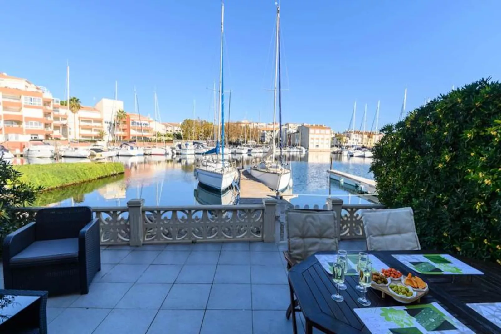 Résidence Les Marines Du Port-Image-tags.