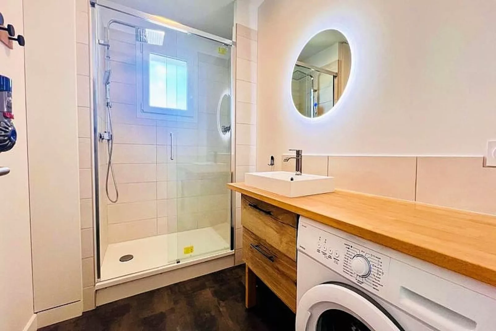 Résidence Le Zal-Badkamer